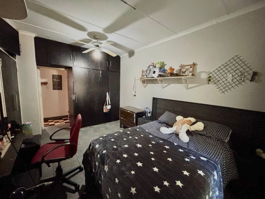 3 Bedroom Property for Sale in Geelhoutpark North West